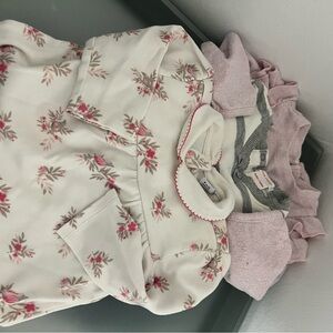 Gap Floral Baby Onesie with Pink Accents set of 3 pieces.